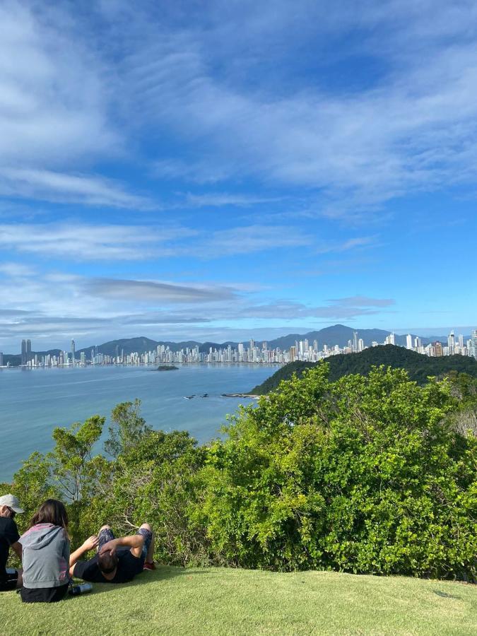 Apto 2 Dorm Bem Localizado Appartement Balneário Camboriú Buitenkant foto